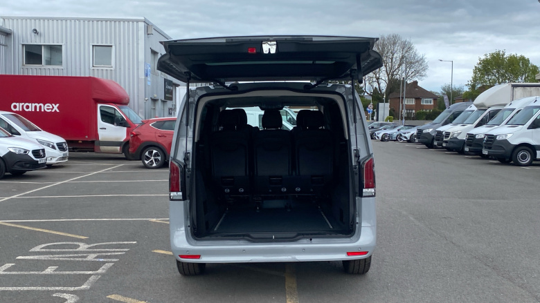 Mercedes-Benz Vito L2 Diesel Rwd 119CDI Select Crew Van 9G-Tronic